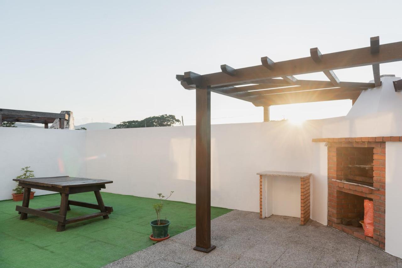 Gelfa Beach House Виана-ду-Каштелу Экстерьер фото